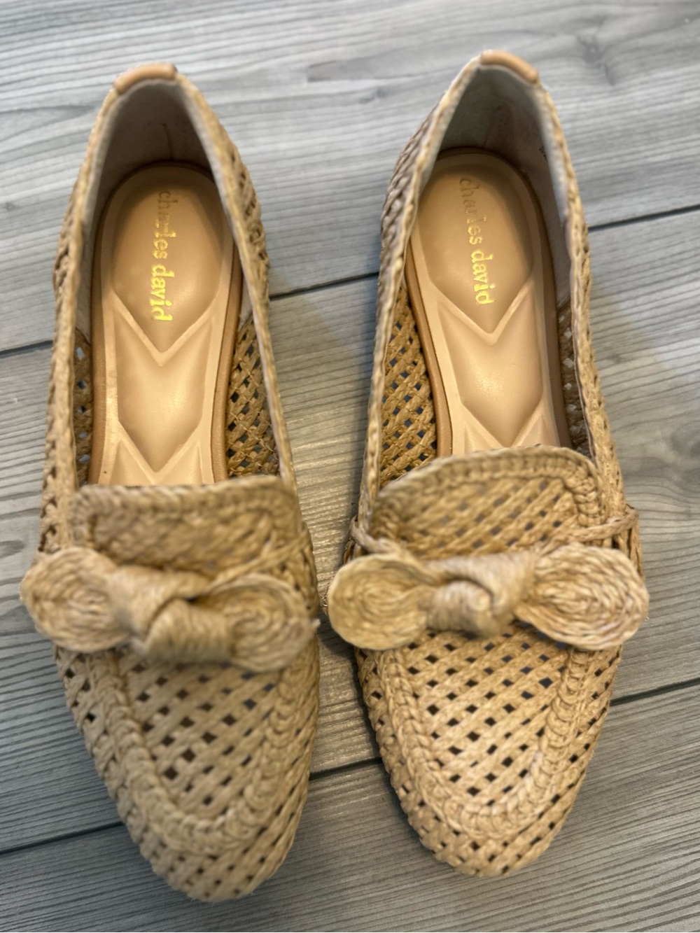 Charles David Raffia Woven Pointed Toe Flats Bow Detail Natural Size